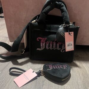 Juicy couture shoulder bag with matching coming wallet